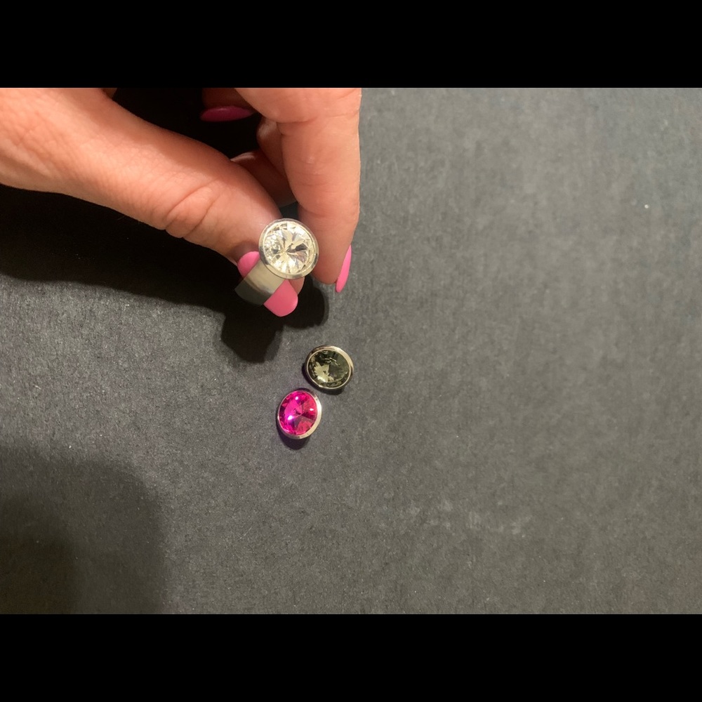 Women’s interchangeable ring size 6